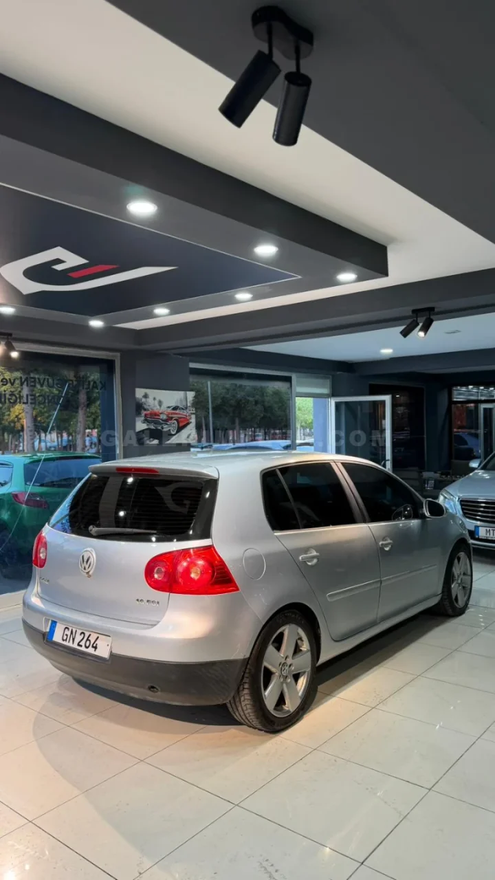 2005 Volkswagen Golf 1.6 FSI Trendline 1.6 FSI Gazimağusa Satılık İkinci El | GalerimPlus - Thumbnail 4