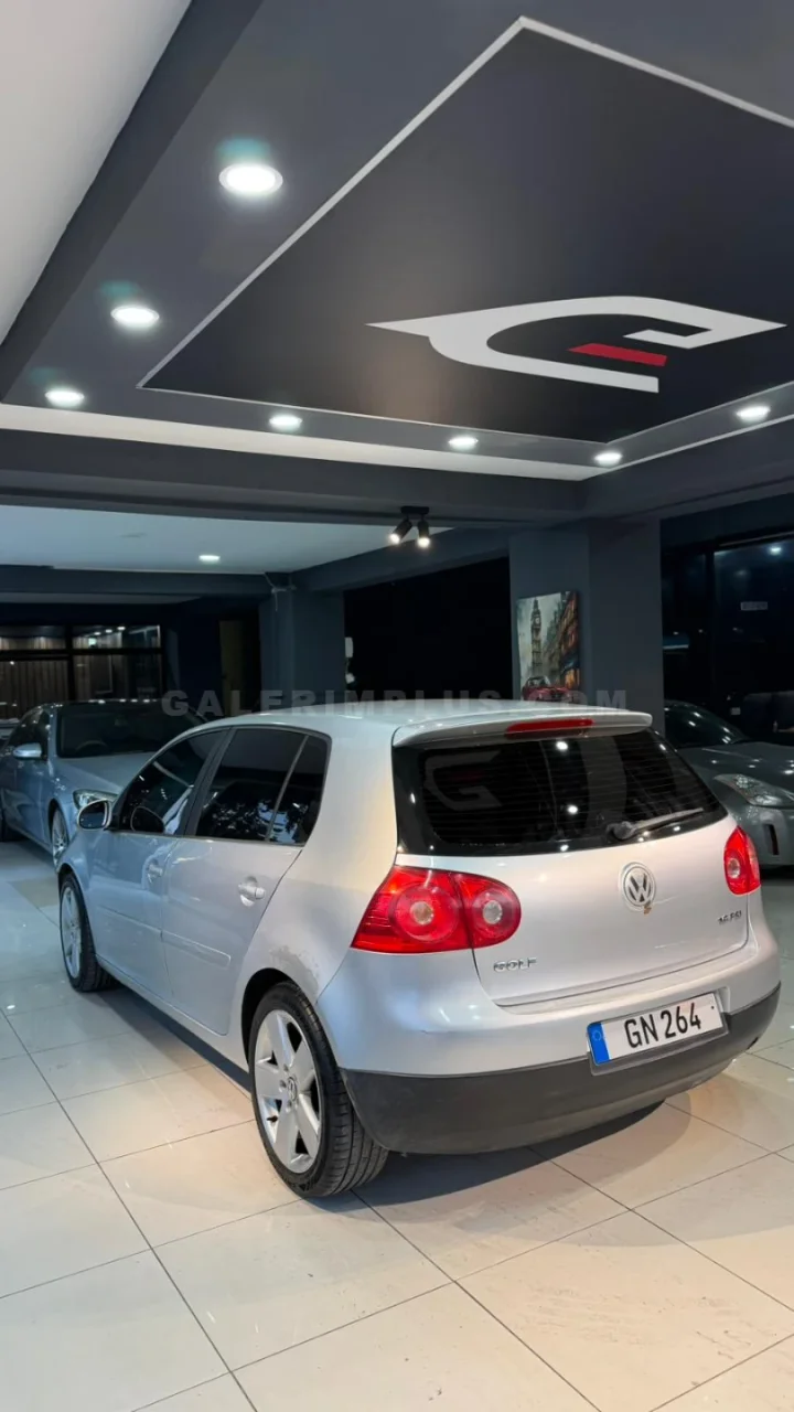 2005 Volkswagen Golf 1.6 FSI Trendline 1.6 FSI Gazimağusa Satılık İkinci El | GalerimPlus - Thumbnail 5