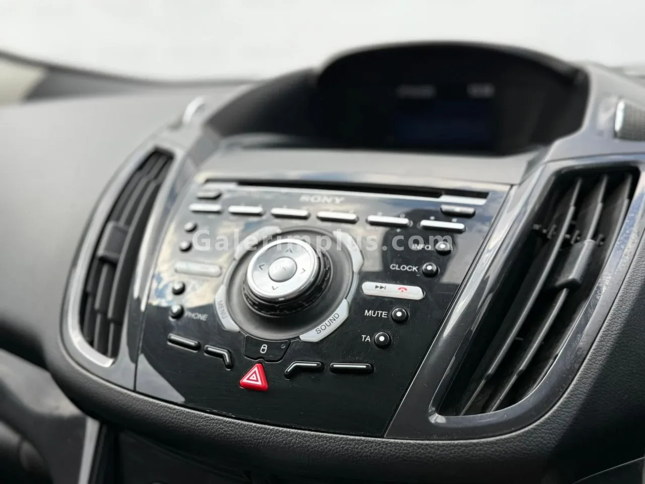 2014 Model Otomatik Ford Kuga 1.6 EcoBoost Lefkoşa Satılık İkinci El | GalerimPlus - Thumbnail 8