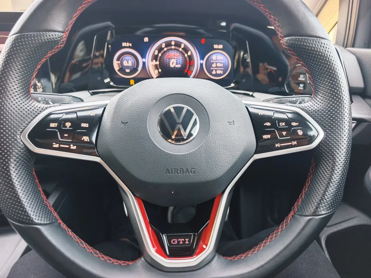 2022 Volkswagen Golf 2.0 GTI TCR Lefkoşa Satılık İkinci El | GalerimPlus - Thumbnail 8
