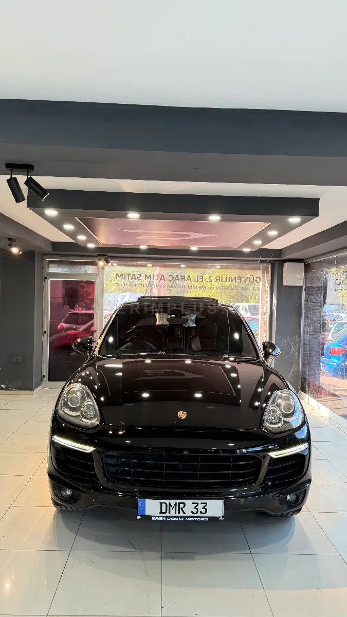 2017 Porsche Cayenne Cayenne Cayenne Platinum Cayenne GAZİMAĞUSA Satılık İkinci El | GalerimPlus - Thumbnail 2