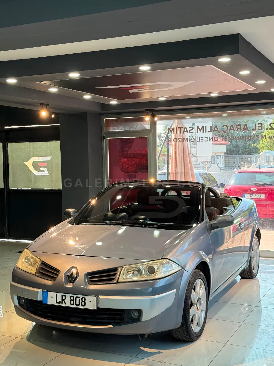 2008 Renault Megane 1.6 Cabrio 1.6 Cabrio GAZİMAĞUSA Satılık İkinci El | GalerimPlus - Thumbnail 4