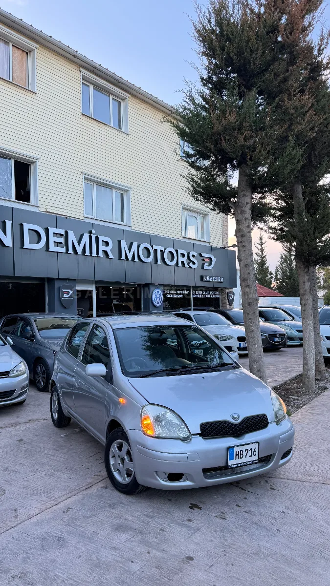 2004 Toyota Vitz 1.3 Gazimağusa Satılık İkinci El | GalerimPlus - Fotoğraf 1