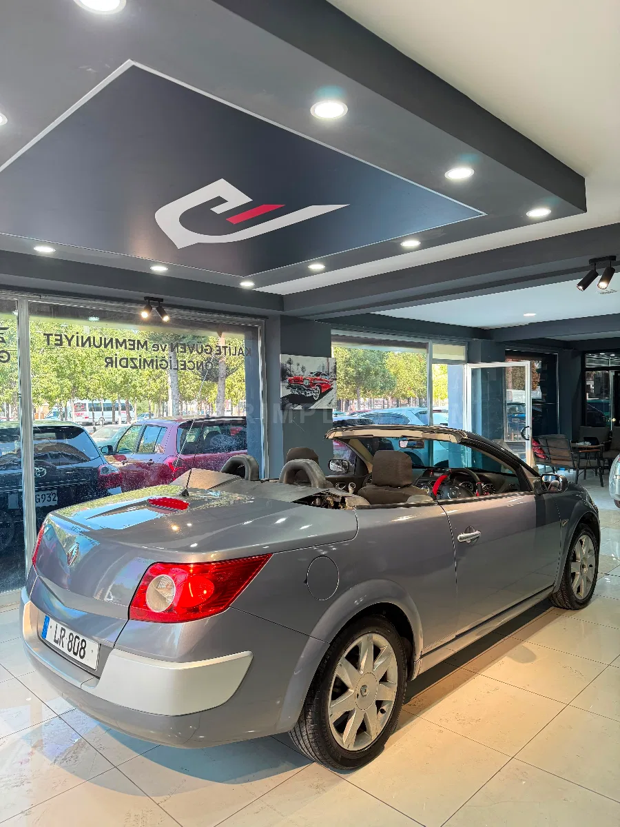 2008 Renault Megane 1.6 Cabrio 1.6 Cabrio GAZİMAĞUSA Satılık İkinci El | GalerimPlus - Thumbnail 6