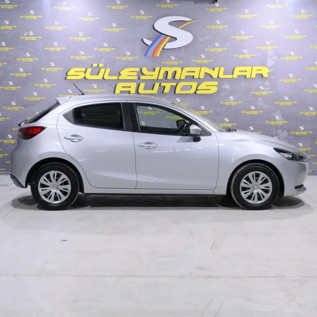 2021 Mazda Mazda 2 1.5 Sky-G Güzelyurt Satılık İkinci El | GalerimPlus - Thumbnail 3