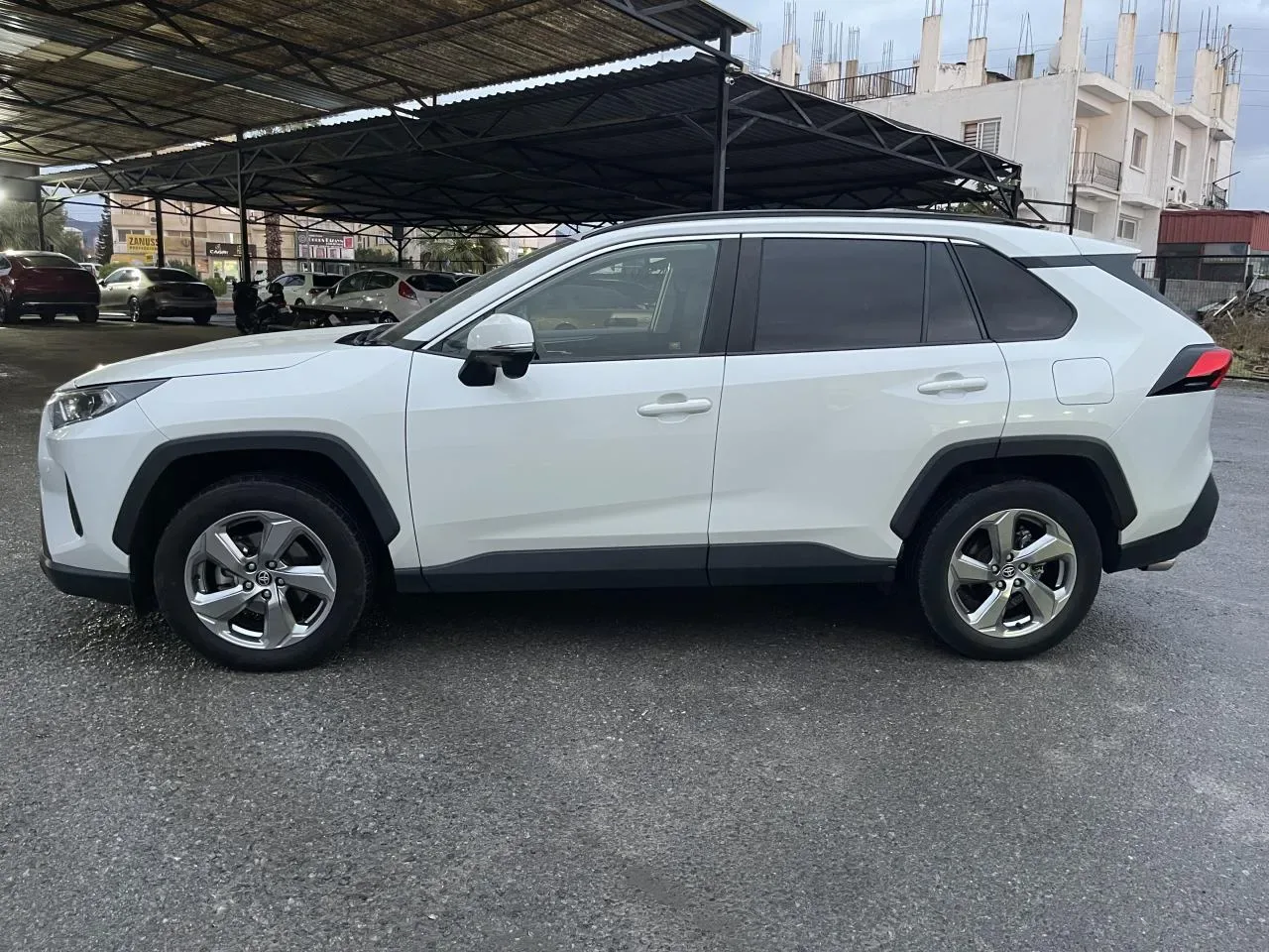 2021 Toyota RAV4 2.5 Hybrid Lefkoşa Satılık İkinci El | GalerimPlus - Thumbnail 5
