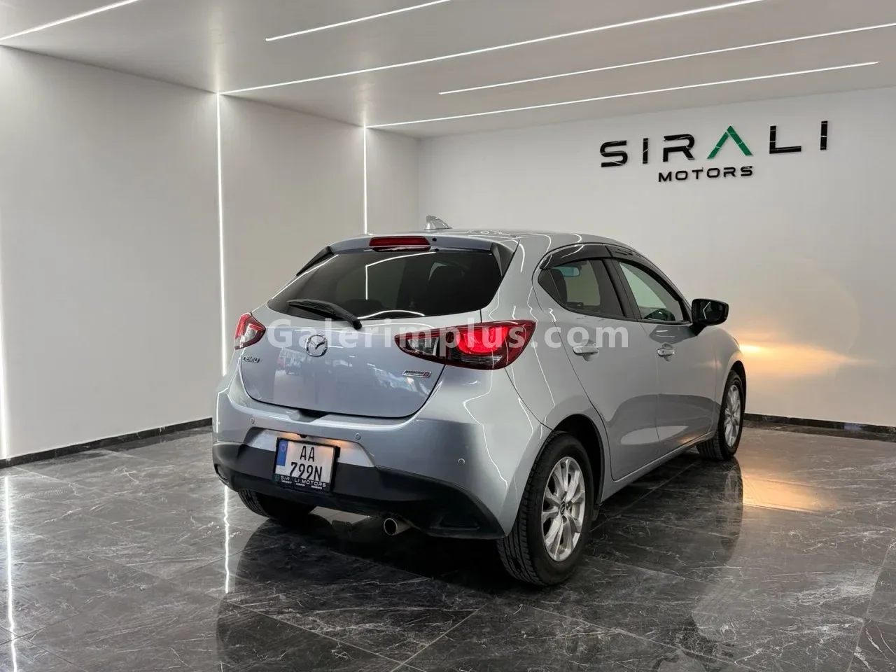 2020 Model Otomatik Mazda 2 1.5 Skyactiv-D Gazimağusa Satılık İkinci El | GalerimPlus - Thumbnail 6