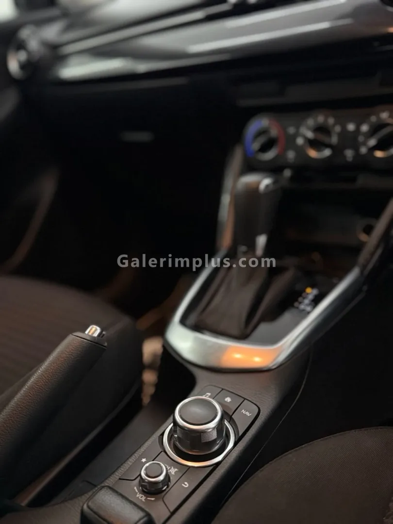 2020 Model Otomatik Mazda 2 1.5 Skyactiv-D Gazimağusa Satılık İkinci El | GalerimPlus - Thumbnail 7