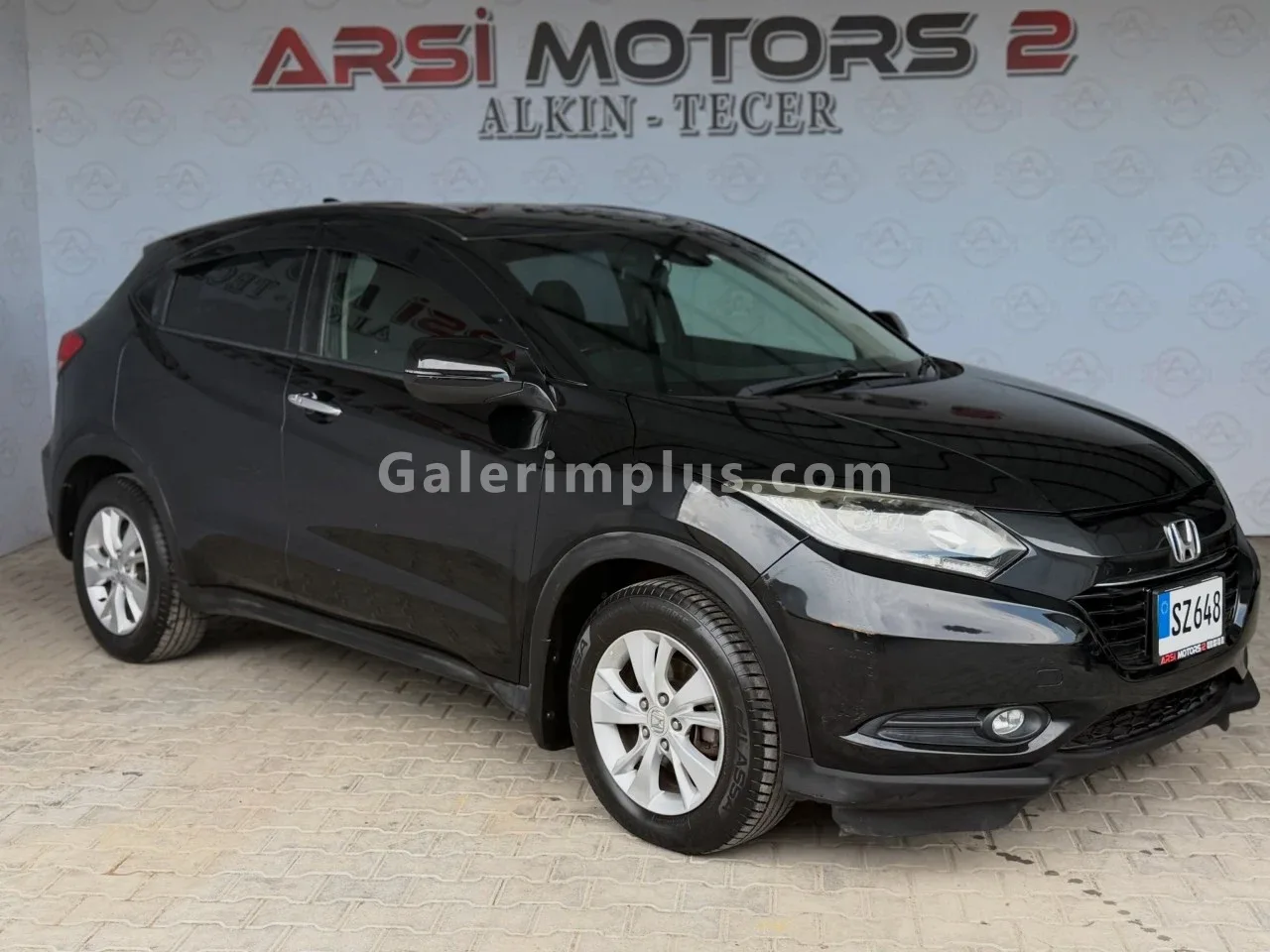 2017 Honda Vezel 1.5 i-VTEC Lefkoşa Satılık İkinci El | GalerimPlus - Fotoğraf 1
