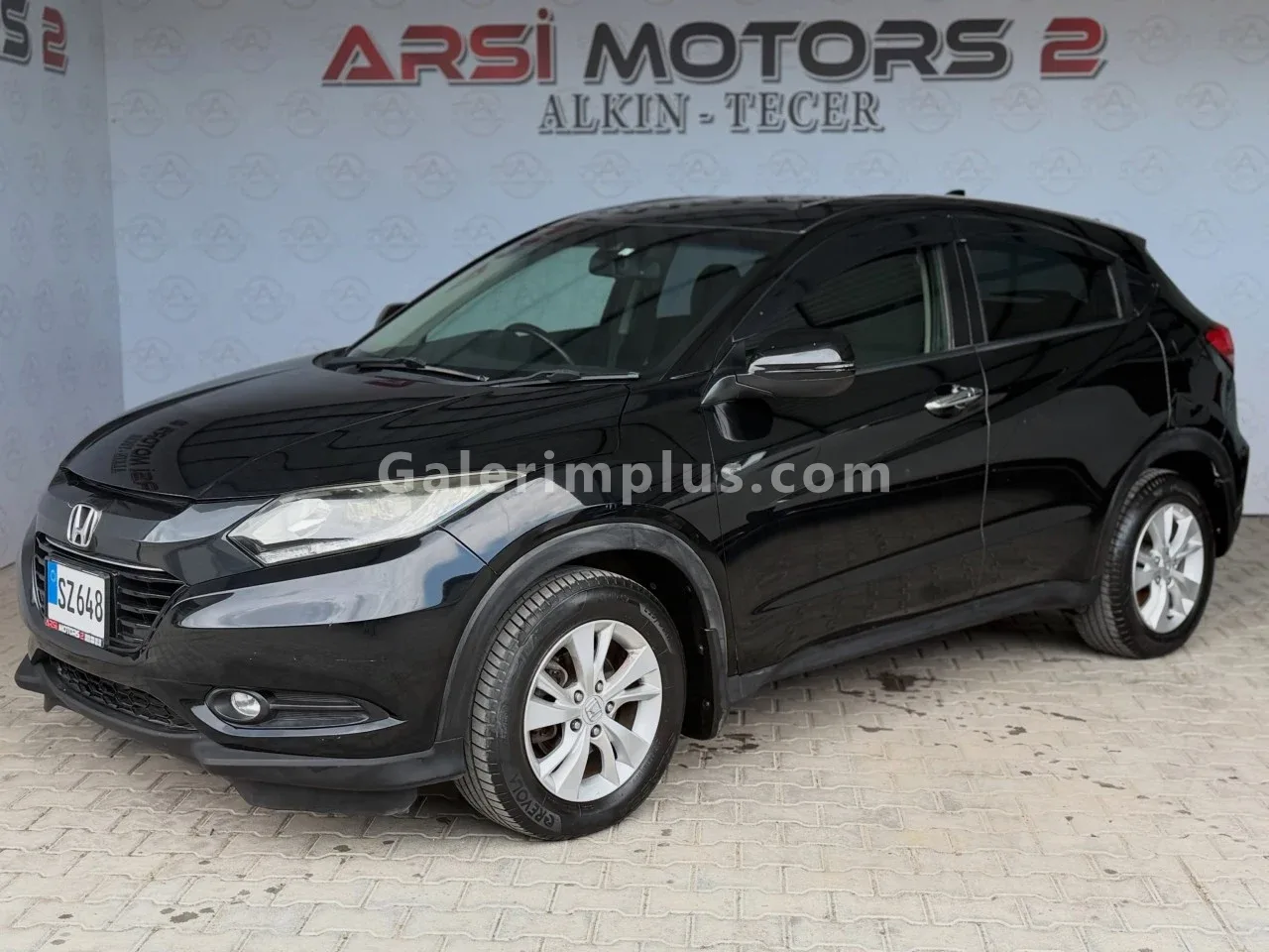 2017 Honda Vezel 1.5 i-VTEC Lefkoşa Satılık İkinci El | GalerimPlus - Thumbnail 2