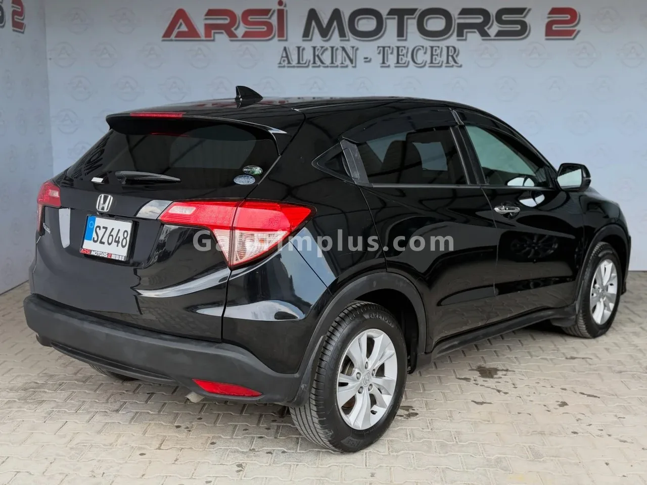 2017 Honda Vezel 1.5 i-VTEC Lefkoşa Satılık İkinci El | GalerimPlus - Thumbnail 3