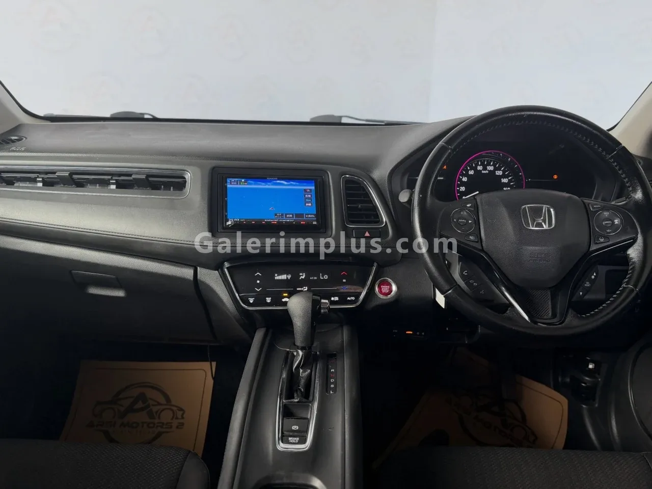 2017 Honda Vezel 1.5 i-VTEC Lefkoşa Satılık İkinci El | GalerimPlus - Thumbnail 6