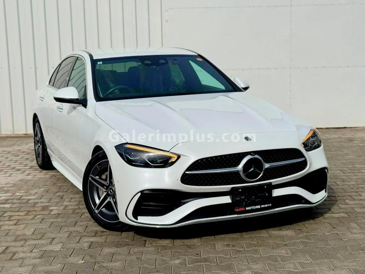 2023 Model Otomatik Mercedes-Benz C Serisi C 180 AMG Lefkoşa Satılık İkinci El | GalerimPlus - Fotoğraf 1