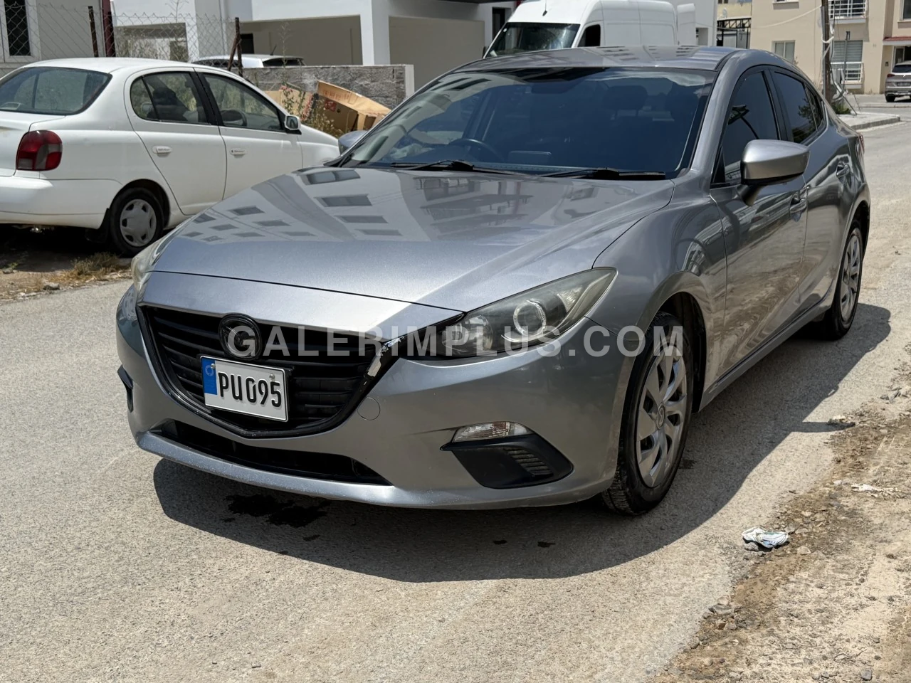 2014 Model Otomatik Mazda Axela 1.5 Lefkoşa Satılık İkinci El | GalerimPlus - Thumbnail 4