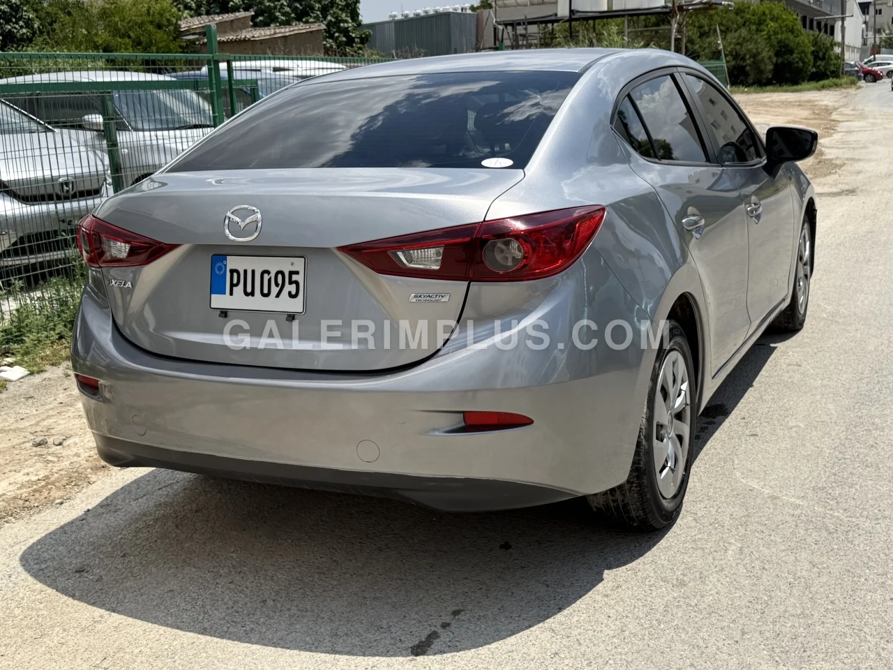 2014 Model Otomatik Mazda Axela 1.5 Lefkoşa Satılık İkinci El | GalerimPlus - Thumbnail 5