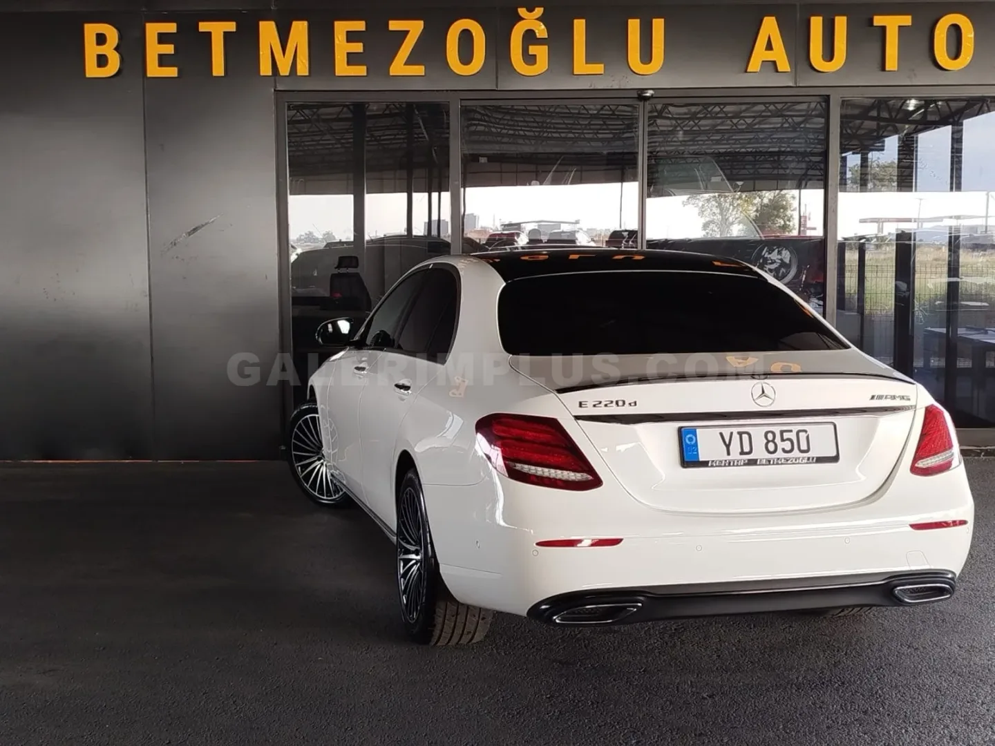 2019 Mercedes-Benz E Serisi E 220d E 220d Lefkoşa Satılık İkinci El | GalerimPlus - Thumbnail 3