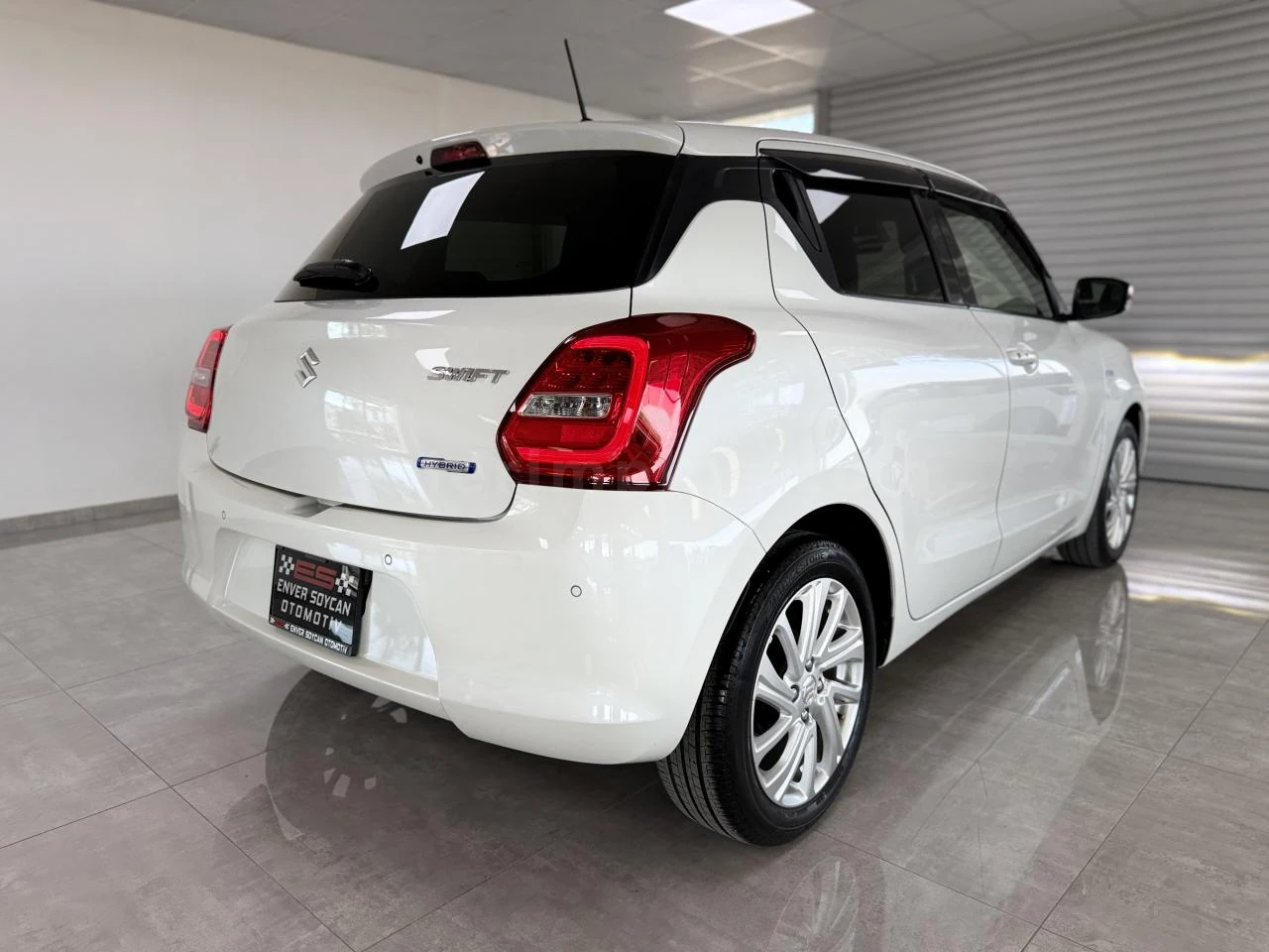 2022 Suzuki Swift Lefkoşa Satılık İkinci El | GalerimPlus - Thumbnail 4