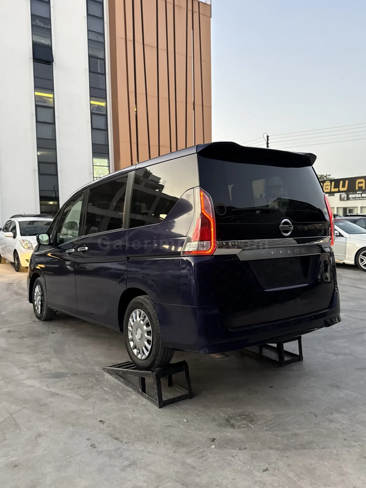 2019 Model Otomatik Nissan Serena Gazimağusa Satılık İkinci El | GalerimPlus - Thumbnail 6