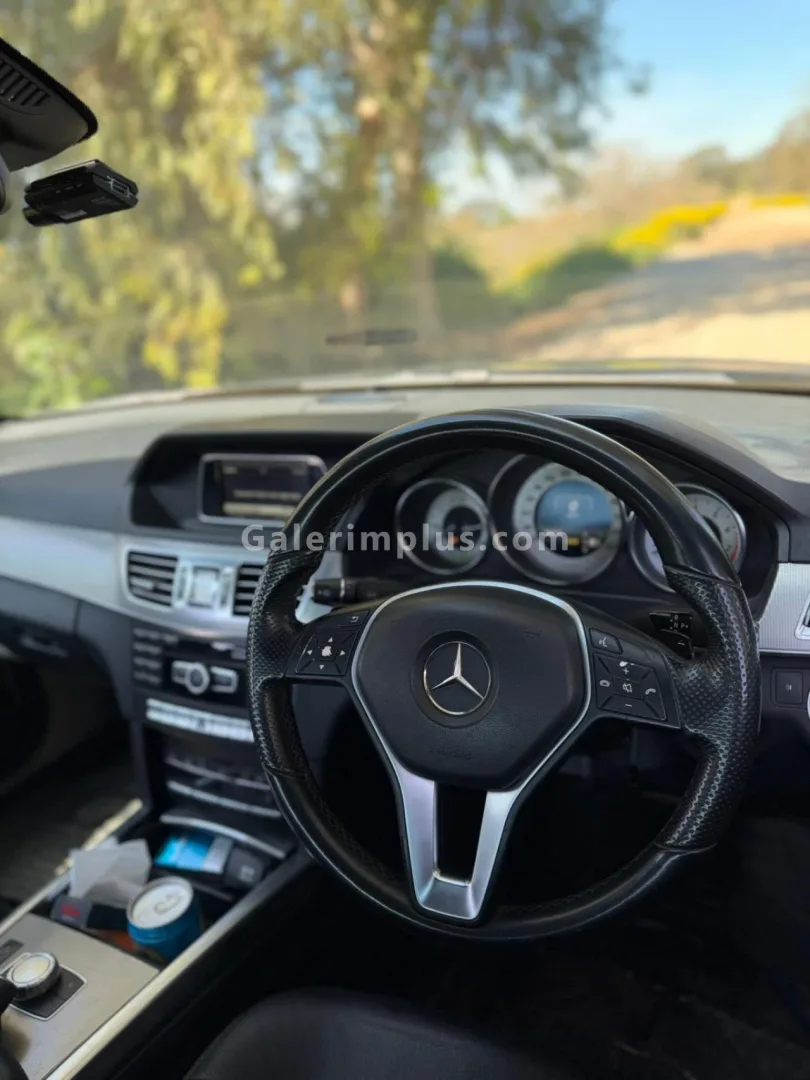 2011 Model Otomatik Mercedes-Benz E Serisi E 200 Gazimağusa Satılık İkinci El | GalerimPlus - Thumbnail 8