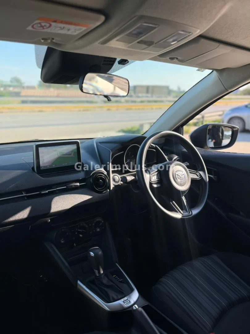 2021 Model Otomatik Mazda 2 1.5 Sky-G Gazimağusa Satılık İkinci El | GalerimPlus - Thumbnail 8