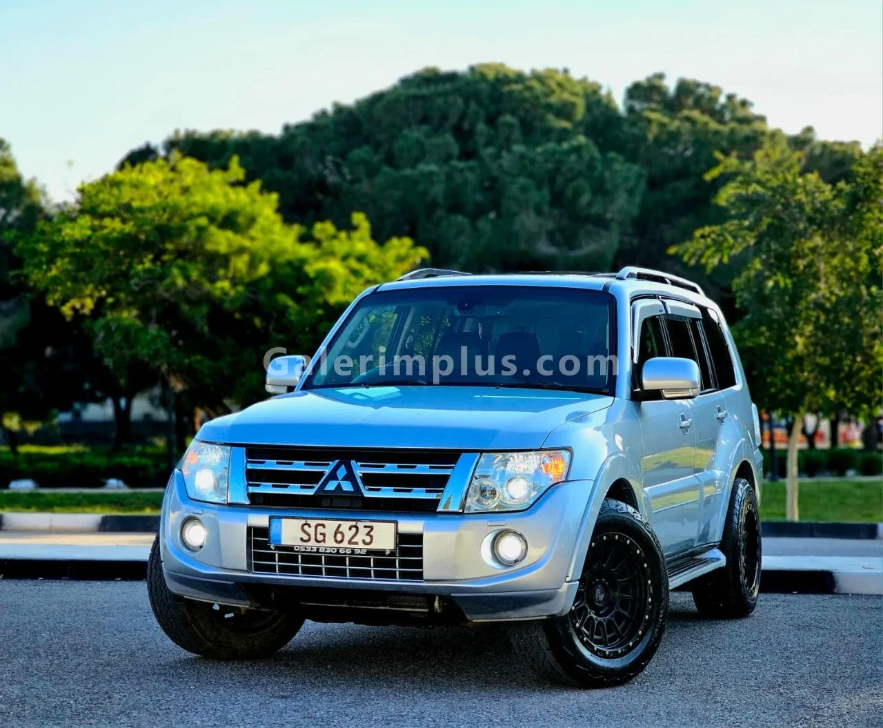 2015 Model Otomatik Mitsubishi Pajero 3.2 DID Gazimağusa Satılık İkinci El | GalerimPlus - Thumbnail 2