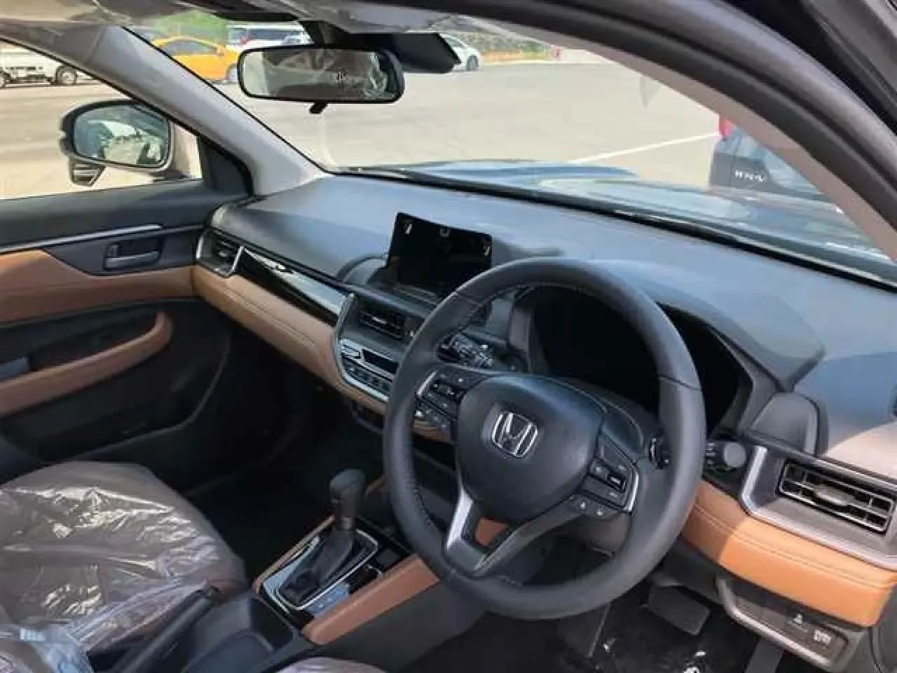 2027 Model Otomatik Honda WR-V 1.5 i-VTEC Girne Satılık İkinci El | GalerimPlus - Thumbnail 3