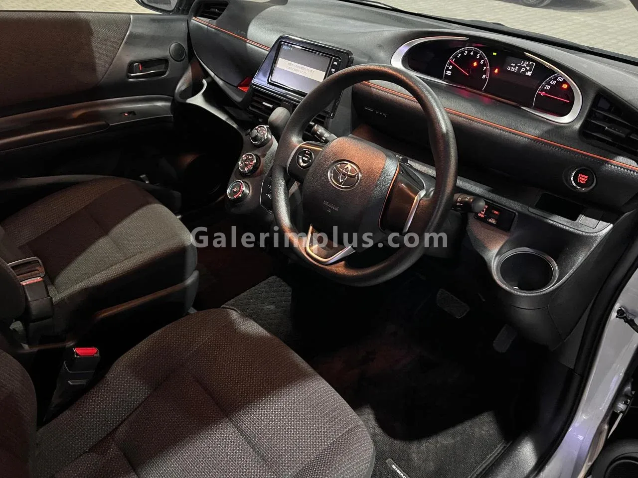 2022 Toyota Sienta Sienta Gazimağusa Satılık İkinci El | GalerimPlus - Thumbnail 3