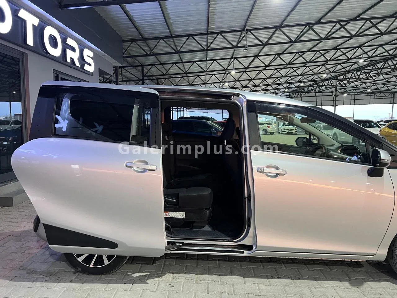 2022 Toyota Sienta Sienta Gazimağusa Satılık İkinci El | GalerimPlus - Thumbnail 8