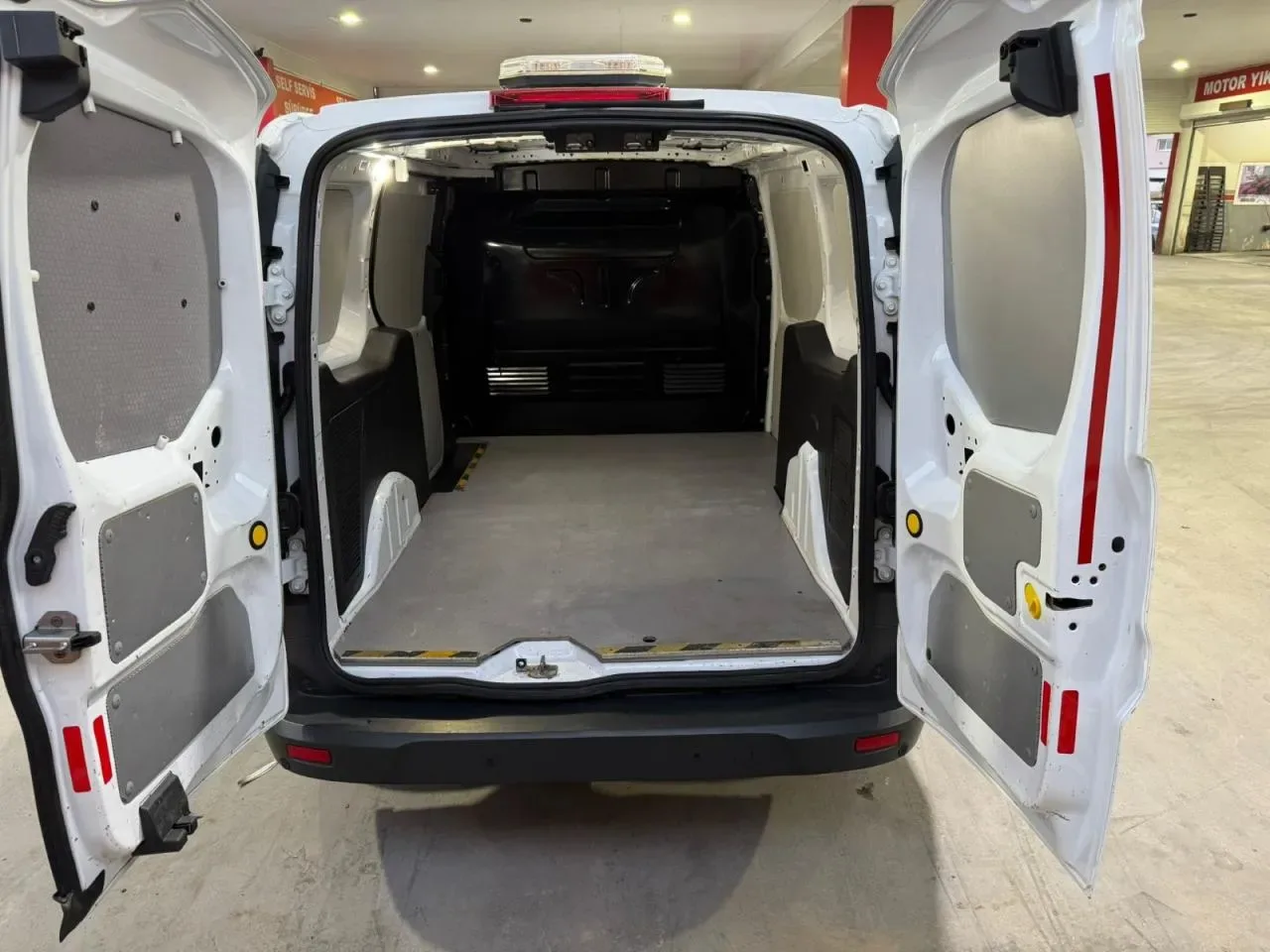 2018 Ford Transit Connect Gazimağusa Satılık İkinci El | GalerimPlus - Thumbnail 5