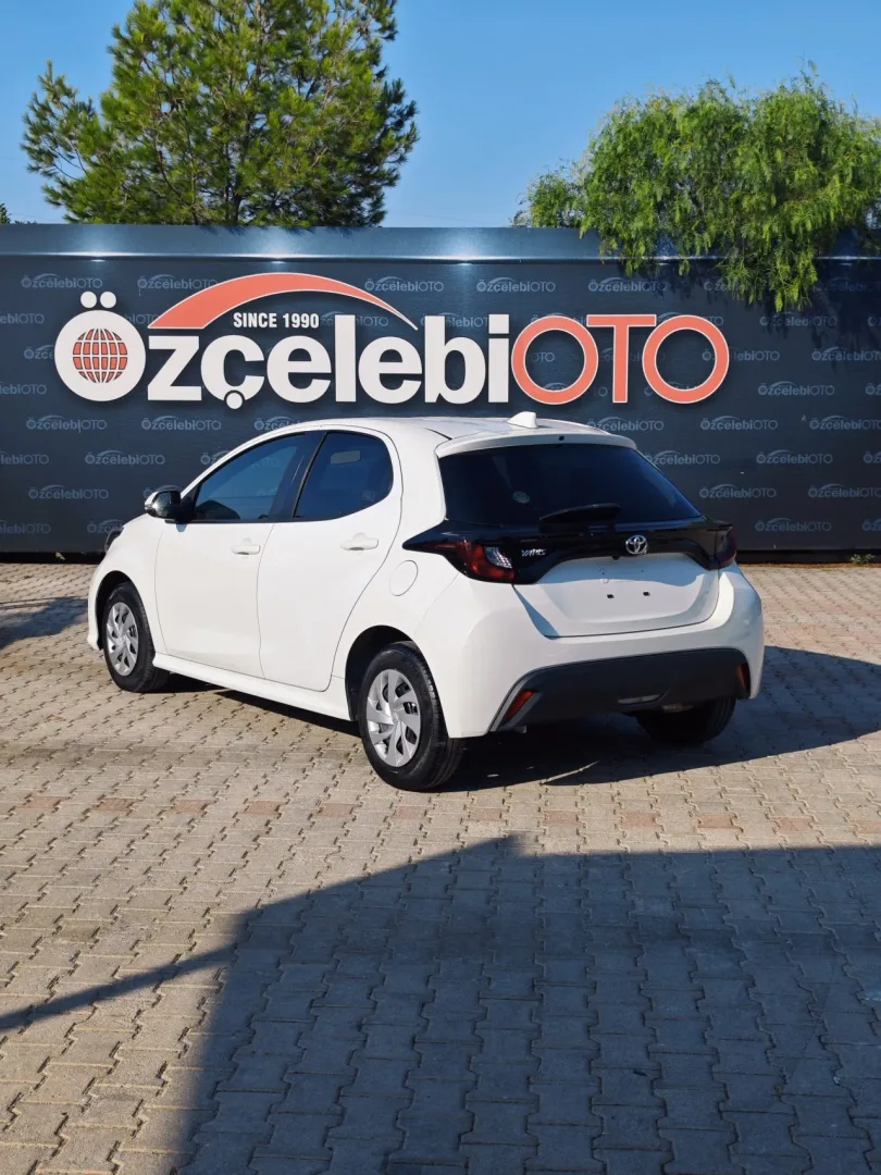 2022 Toyota Yaris 1.0 Lefkoşa Satılık İkinci El | GalerimPlus - Thumbnail 4