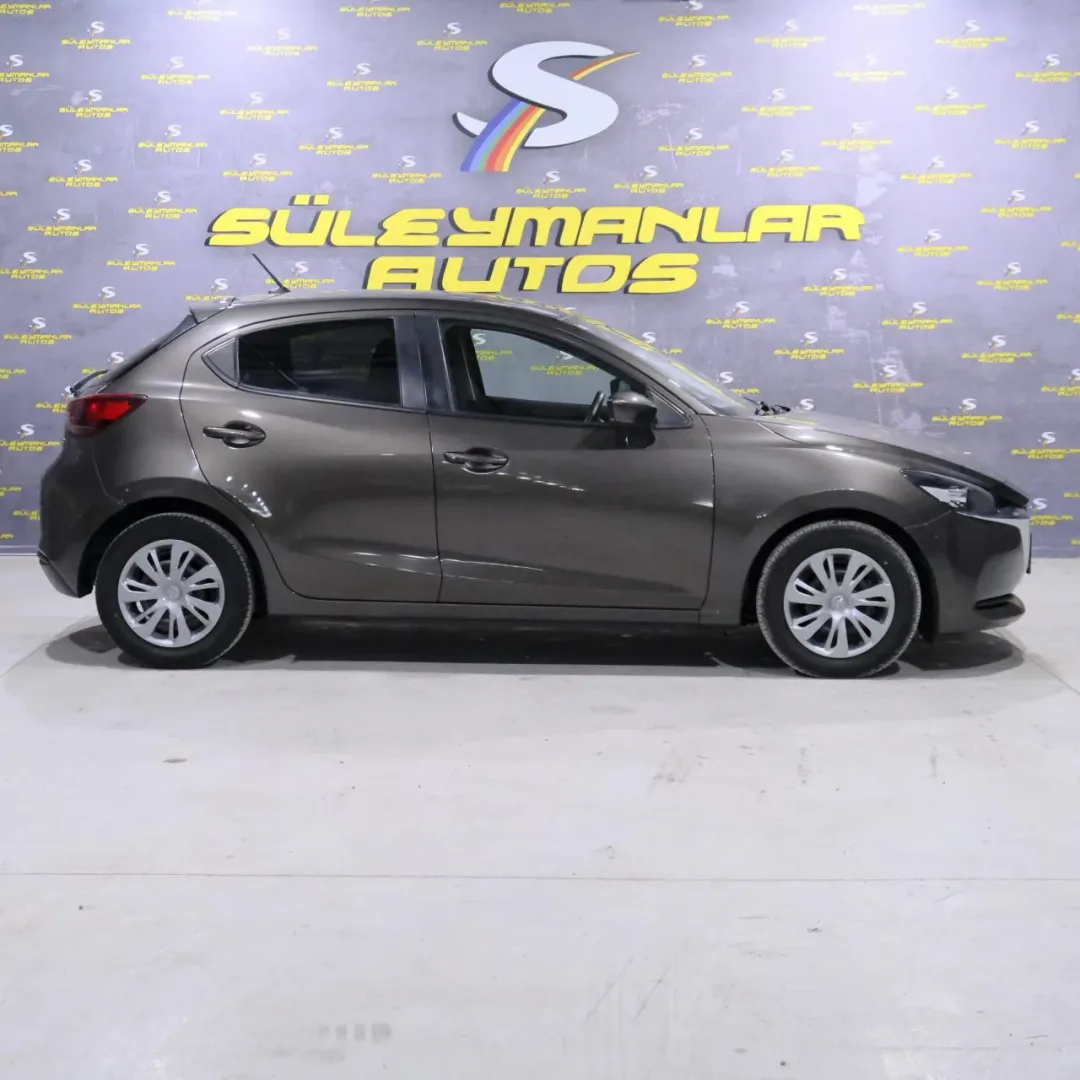 2021 Mazda Mazda 2 1.5 Sky-G Güzelyurt Satılık İkinci El | GalerimPlus - Thumbnail 3