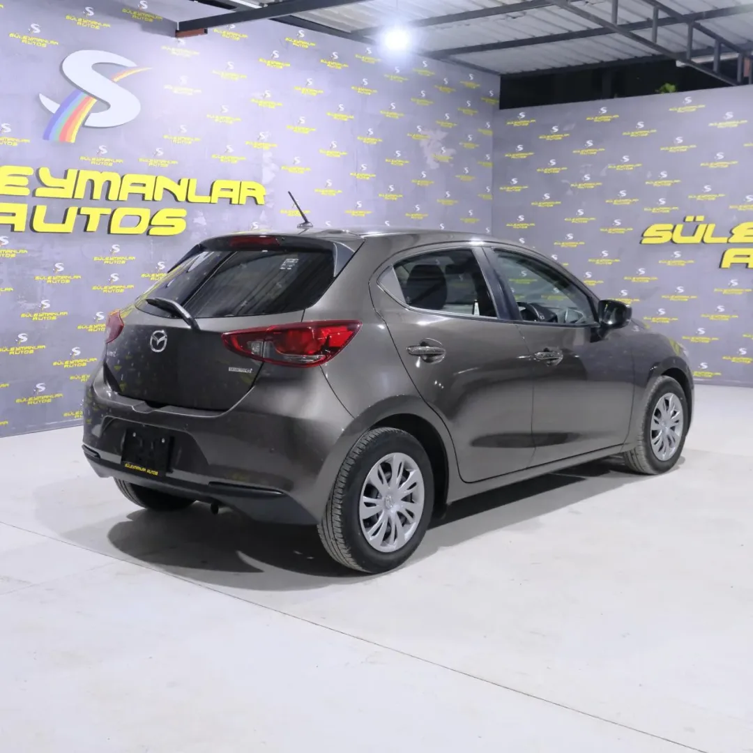 2021 Mazda Mazda 2 1.5 Sky-G Güzelyurt Satılık İkinci El | GalerimPlus - Thumbnail 4