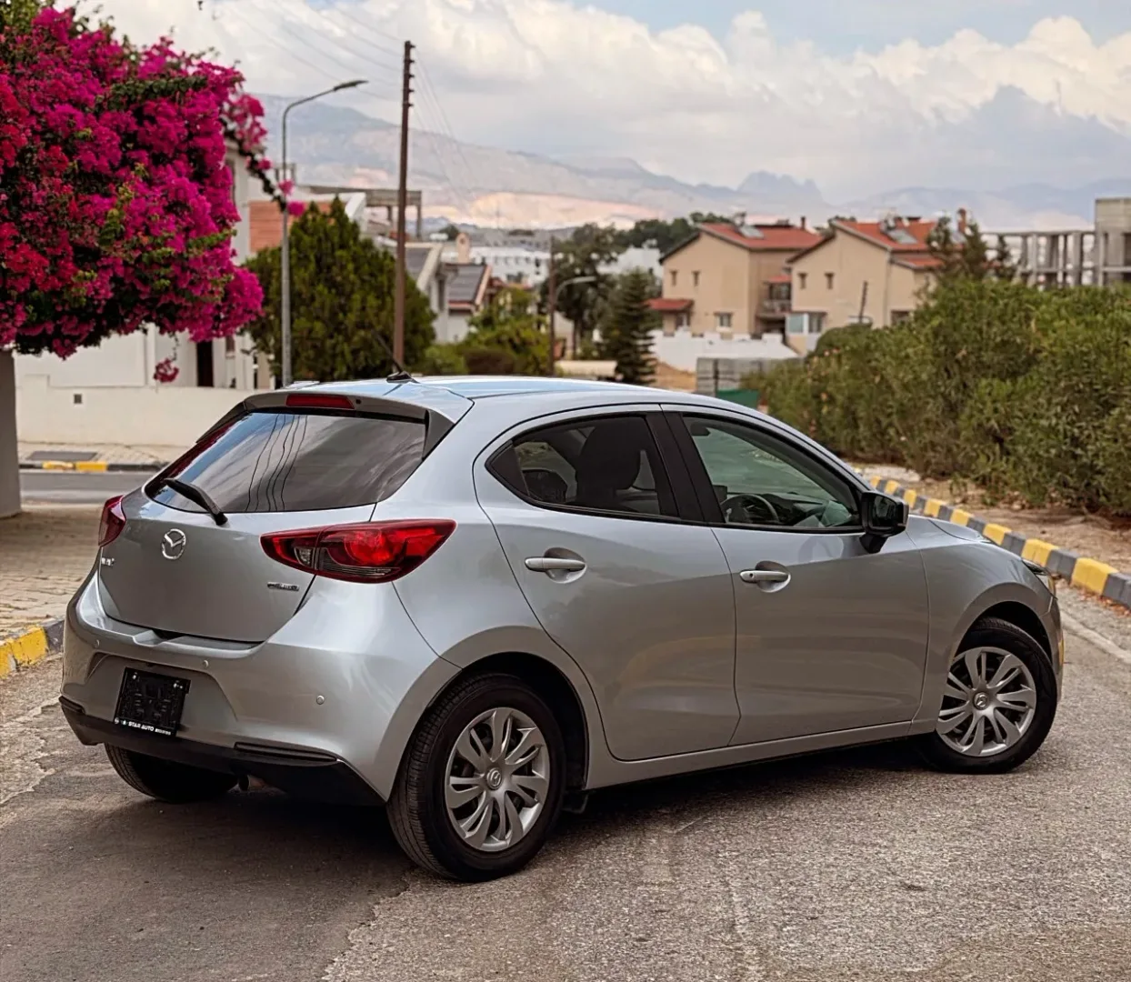 2023 Mazda Mazda 2 1.5 Sky-G 1.5 Sky-G Lefkoşa Satılık İkinci El | GalerimPlus - Thumbnail 2