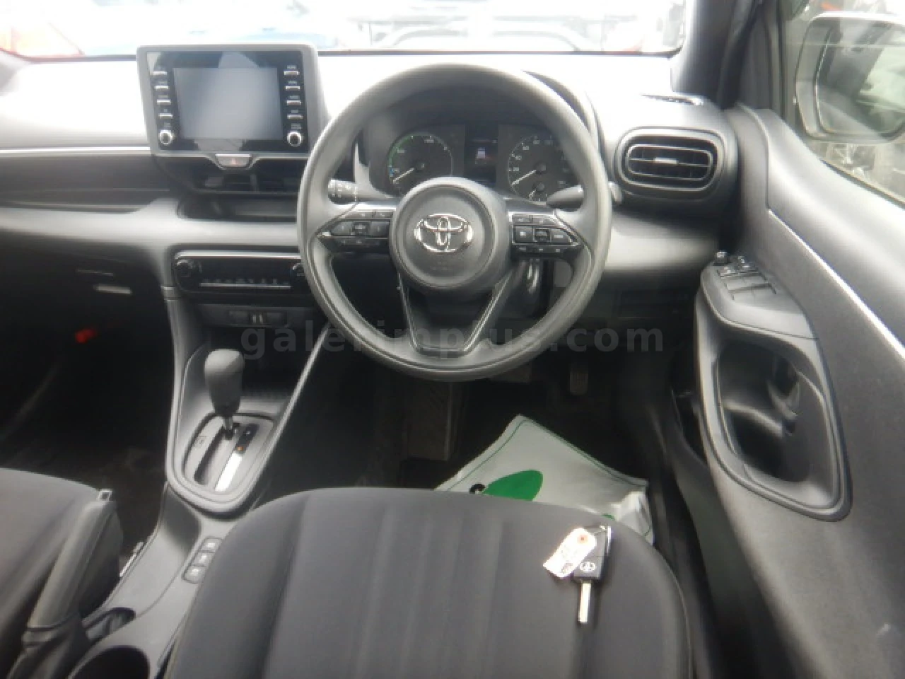 2023 Toyota Yaris Girne Satılık İkinci El | GalerimPlus - Thumbnail 2