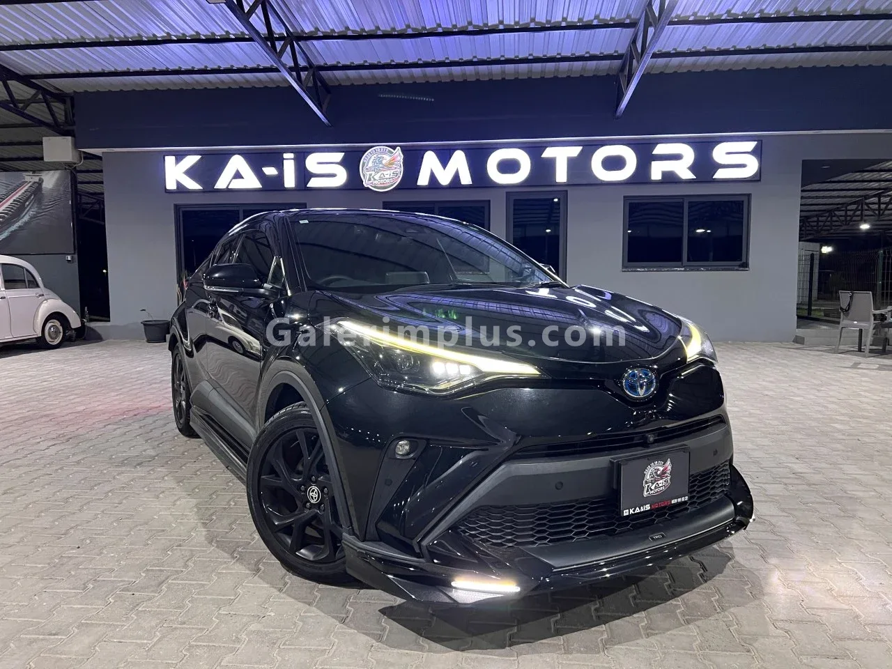 2022 Model Otomatik Toyota C-HR 1.8 Hybrid Gazimağusa Satılık İkinci El | GalerimPlus - Fotoğraf 1