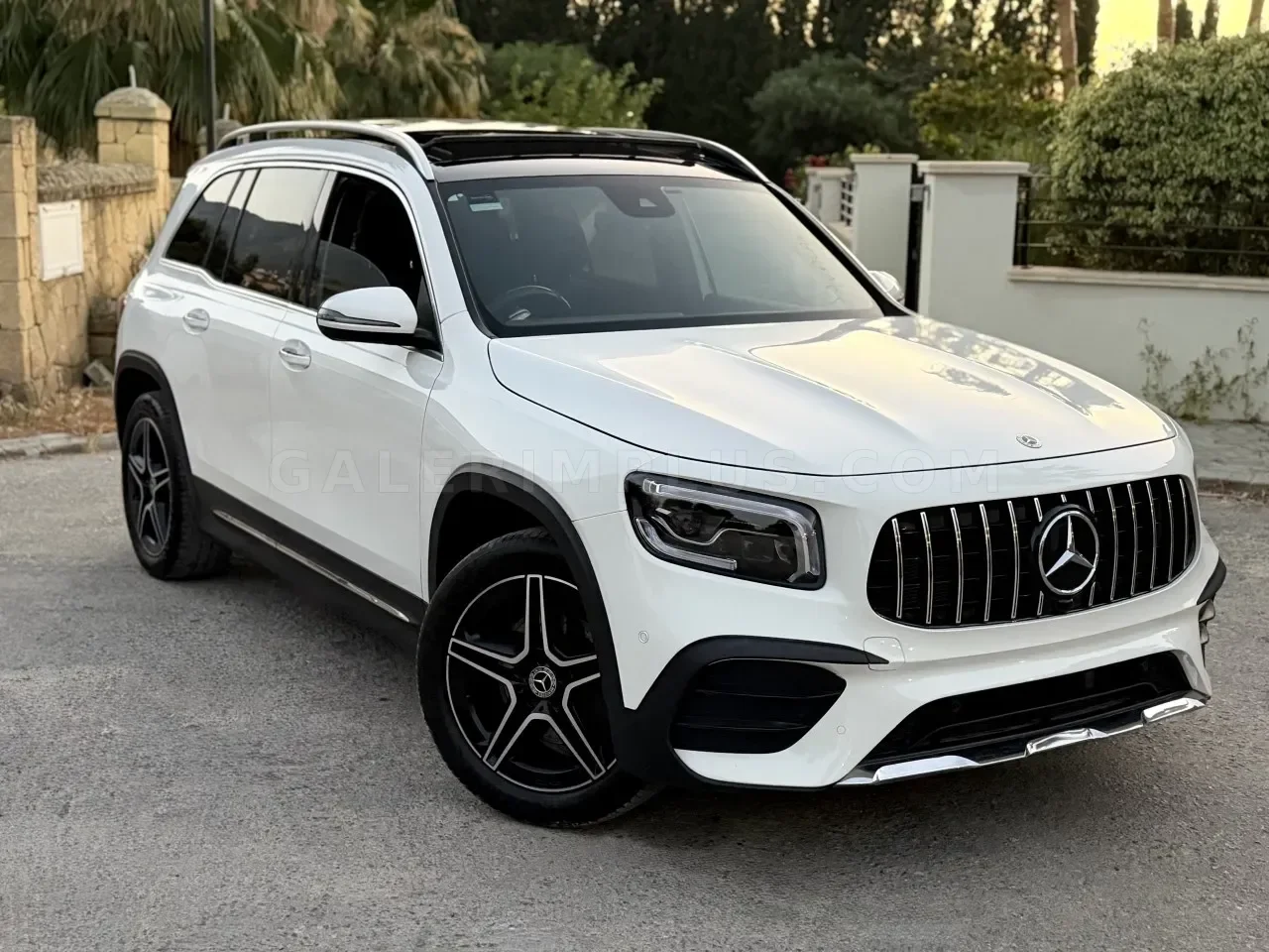 2022 Mercedes-Benz GLB 200 AMG+ 4Matic Lefkoşa Satılık İkinci El | GalerimPlus - Fotoğraf 1
