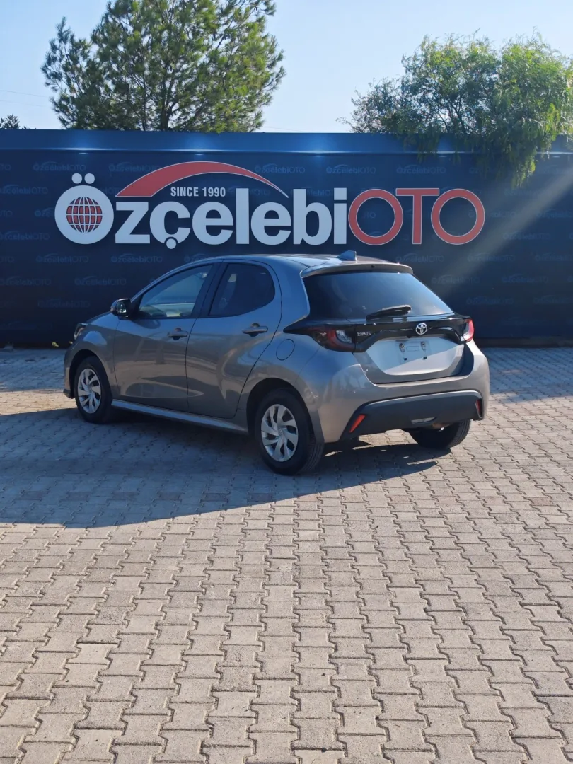 2022 Toyota Yaris 1.0 Lefkoşa Satılık İkinci El | GalerimPlus - Thumbnail 4