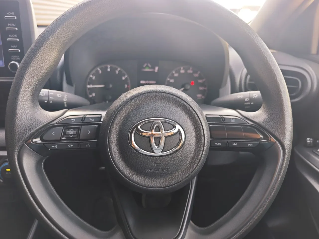 2022 Toyota Yaris 1.0 Lefkoşa Satılık İkinci El | GalerimPlus - Thumbnail 5