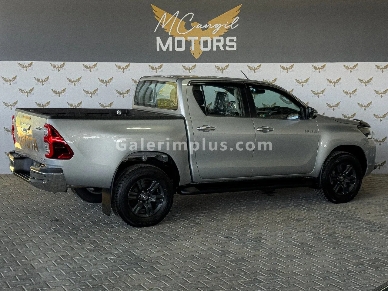 2026 Model Otomatik Toyota Hilux 2.4 D Girne Satılık İkinci El | GalerimPlus - Thumbnail 3