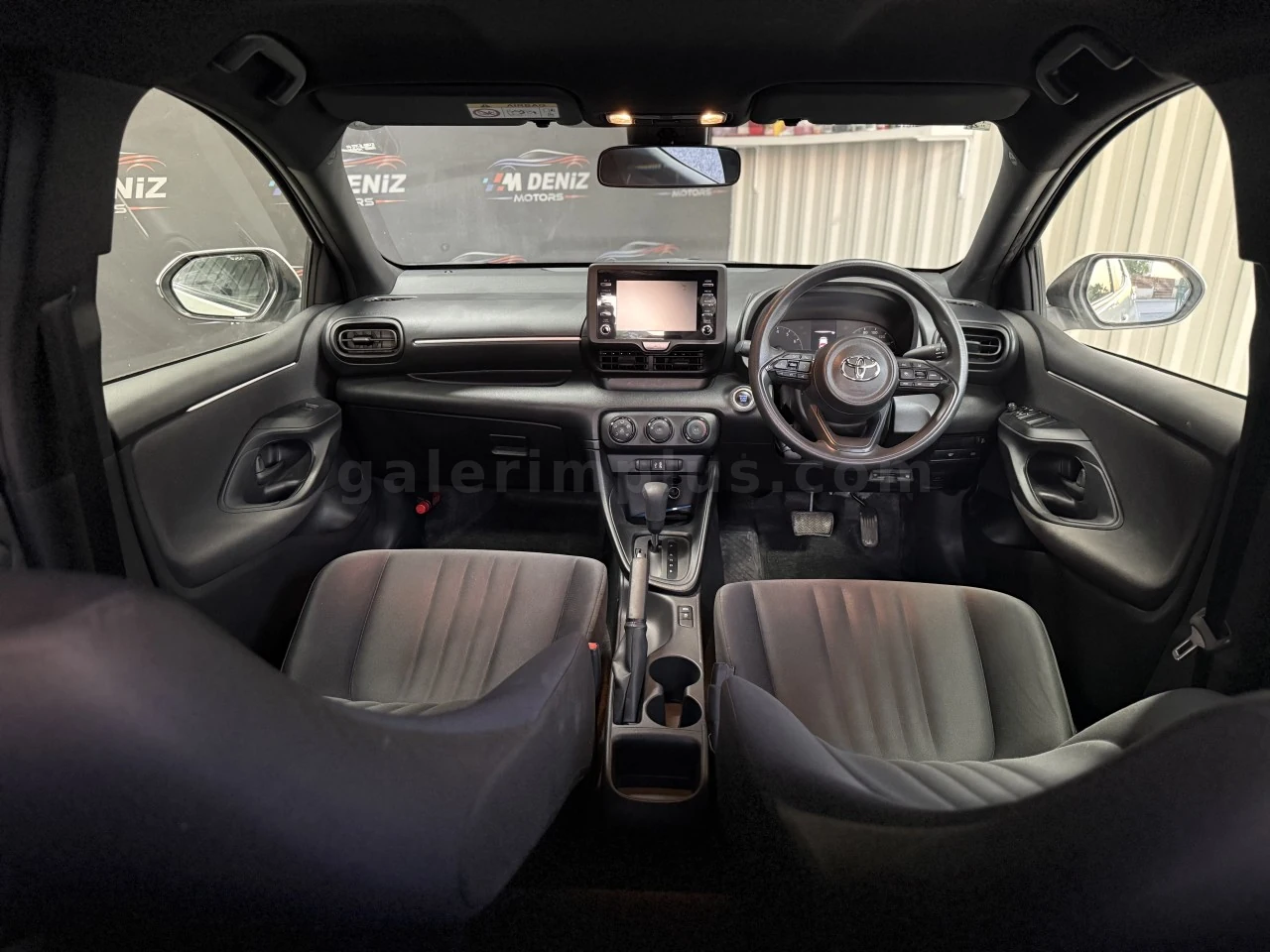 2021 Toyota Yaris Lefkoşa Satılık İkinci El | GalerimPlus - Thumbnail 2