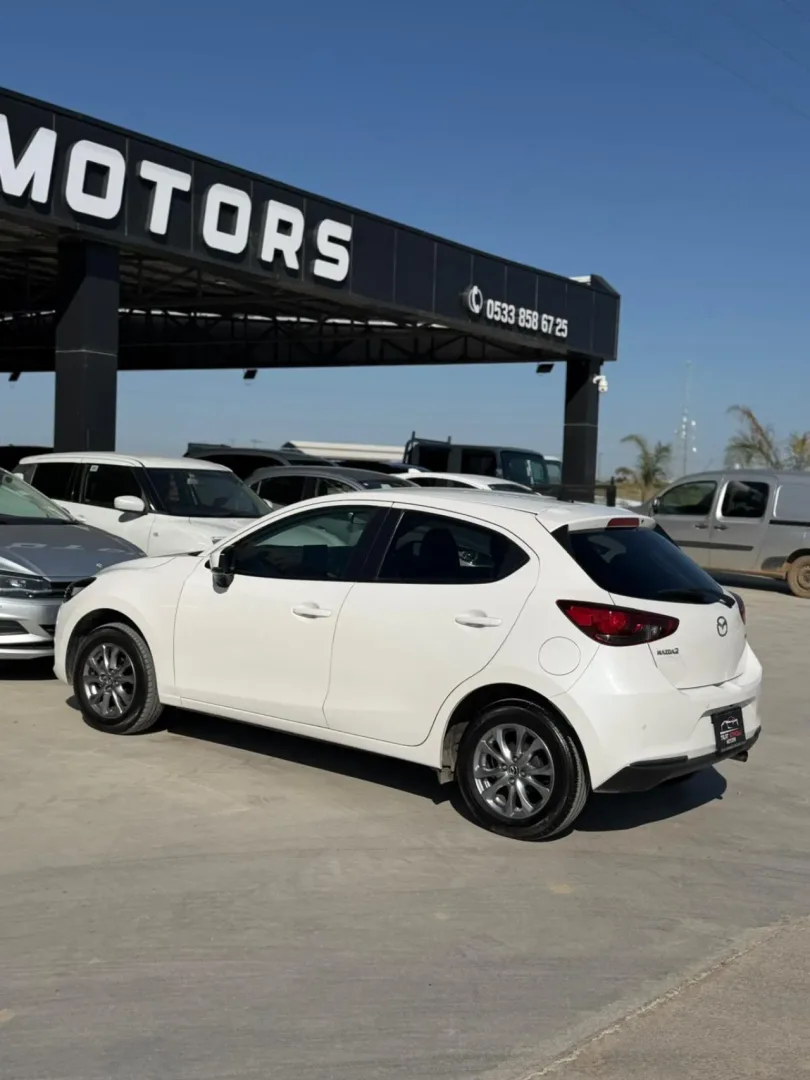 2022 Mazda Mazda 2 1.5 Skyactiv-D Gazimağusa Satılık İkinci El | GalerimPlus - Thumbnail 4