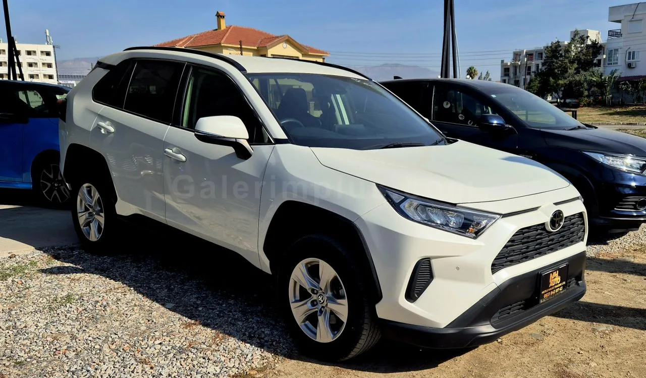 2022 Model Otomatik Toyota RAV4 2.0 Lefkoşa Satılık İkinci El | GalerimPlus - Fotoğraf 1