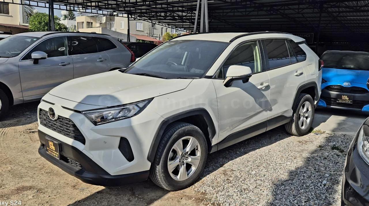 2022 Model Otomatik Toyota RAV4 2.0 Lefkoşa Satılık İkinci El | GalerimPlus - Thumbnail 2