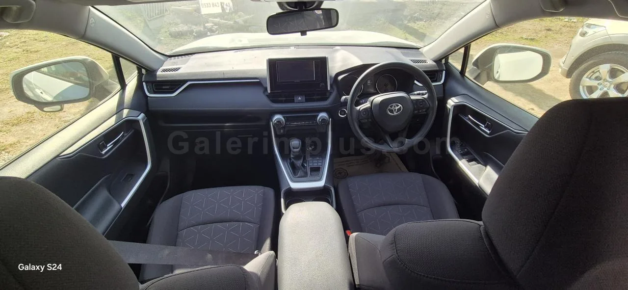2022 Model Otomatik Toyota RAV4 2.0 Lefkoşa Satılık İkinci El | GalerimPlus - Thumbnail 8