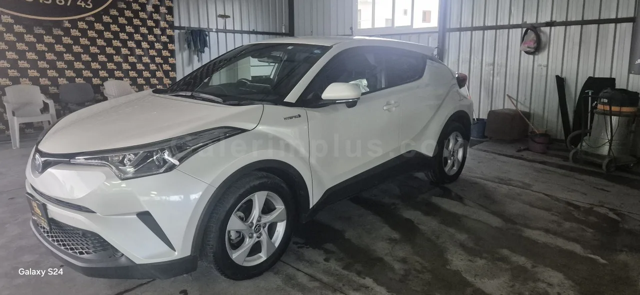 2019 Model Otomatik Toyota C-HR 1.8 Hybrid Lefkoşa Satılık İkinci El | GalerimPlus - Thumbnail 2