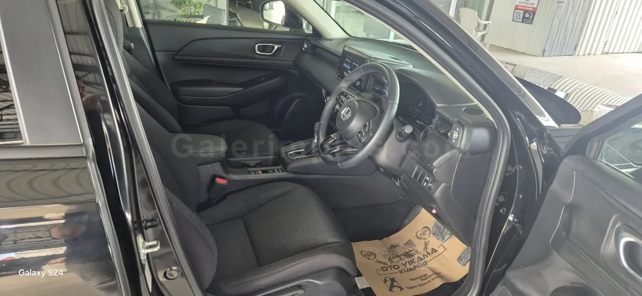 2025 Model Otomatik Honda Vezel 1.5 i-VTEC Hybrid Automatic Lefkoşa Satılık İkinci El | GalerimPlus - Thumbnail 3