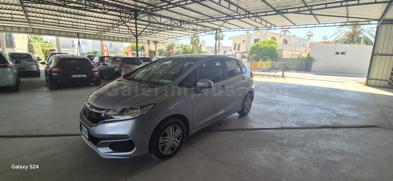 2018 Model Otomatik Honda Fit 1.5 Hybrid Automatic Lefkoşa Satılık İkinci El | GalerimPlus - Thumbnail 2