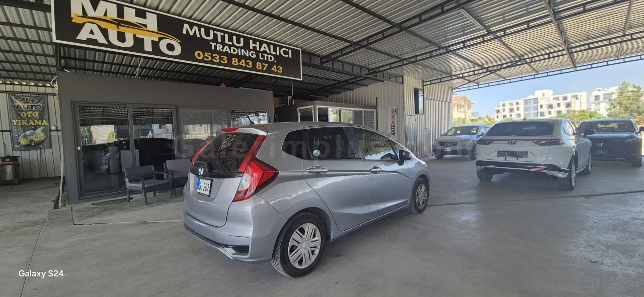 2018 Model Otomatik Honda Fit 1.5 Hybrid Automatic Lefkoşa Satılık İkinci El | GalerimPlus - Thumbnail 4