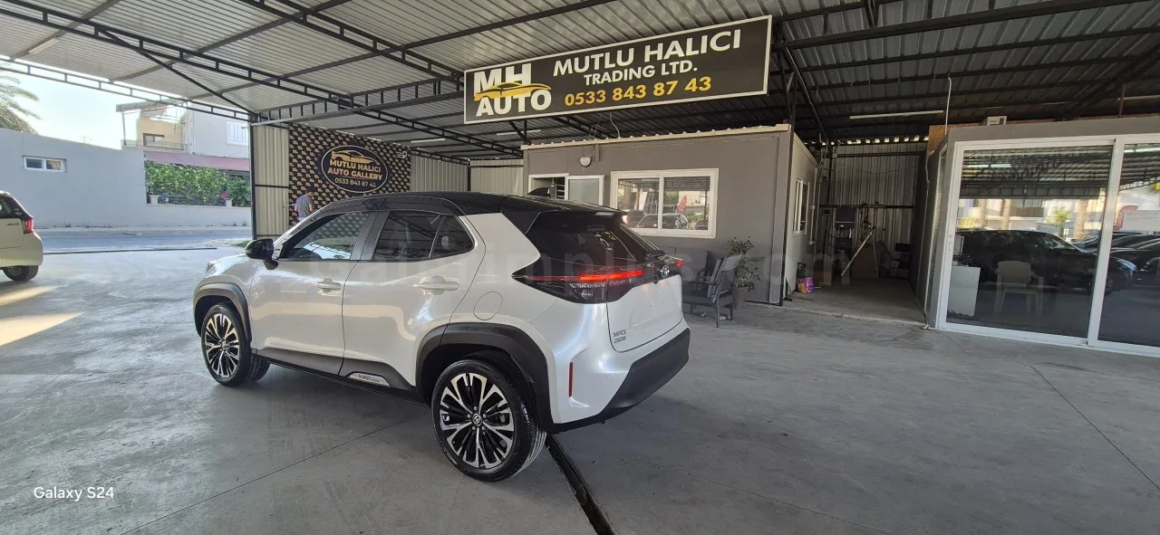 2022 Model Otomatik Toyota Yaris Cross Lefkoşa Satılık İkinci El | GalerimPlus - Thumbnail 3