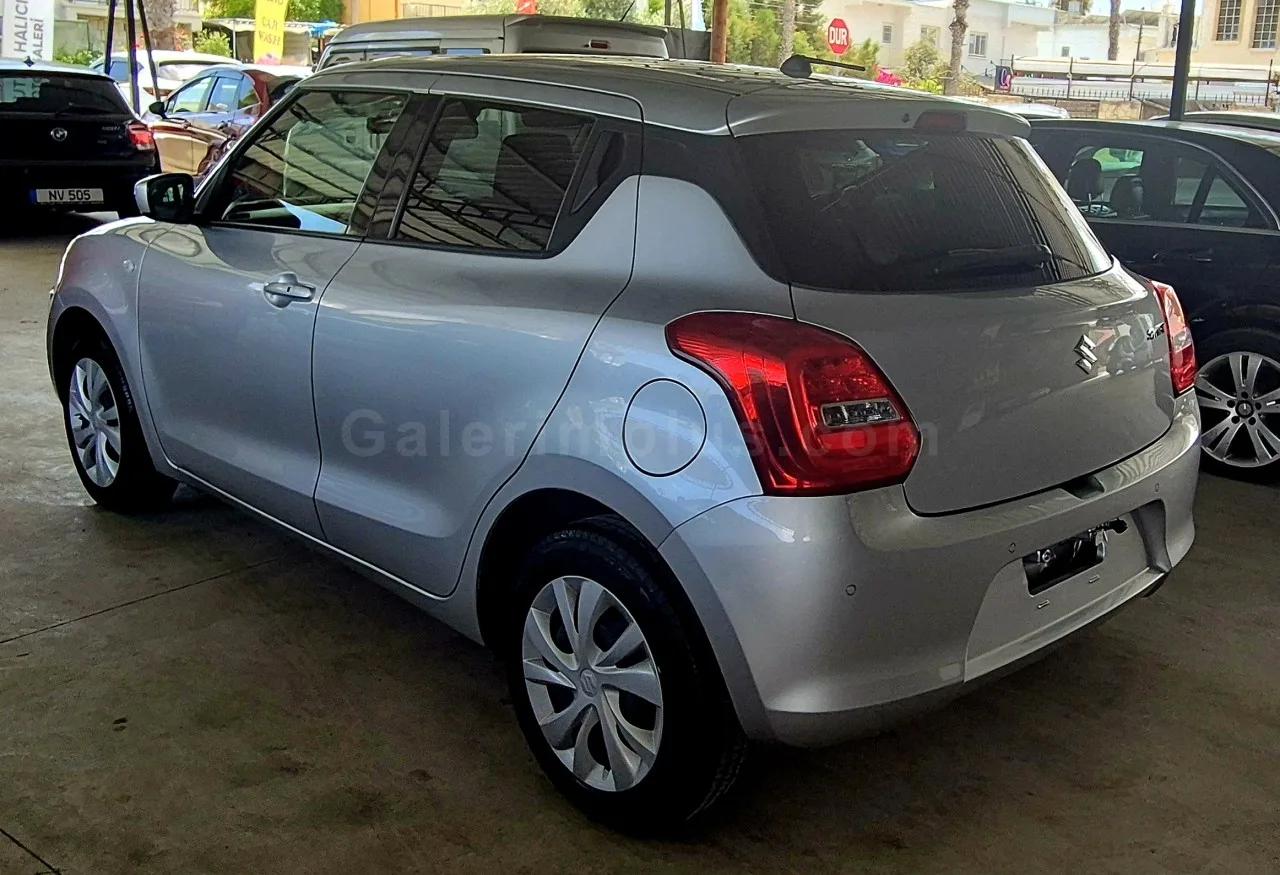 2023 Model Otomatik Suzuki Swift 1.2 Lefkoşa Satılık İkinci El | GalerimPlus - Thumbnail 3